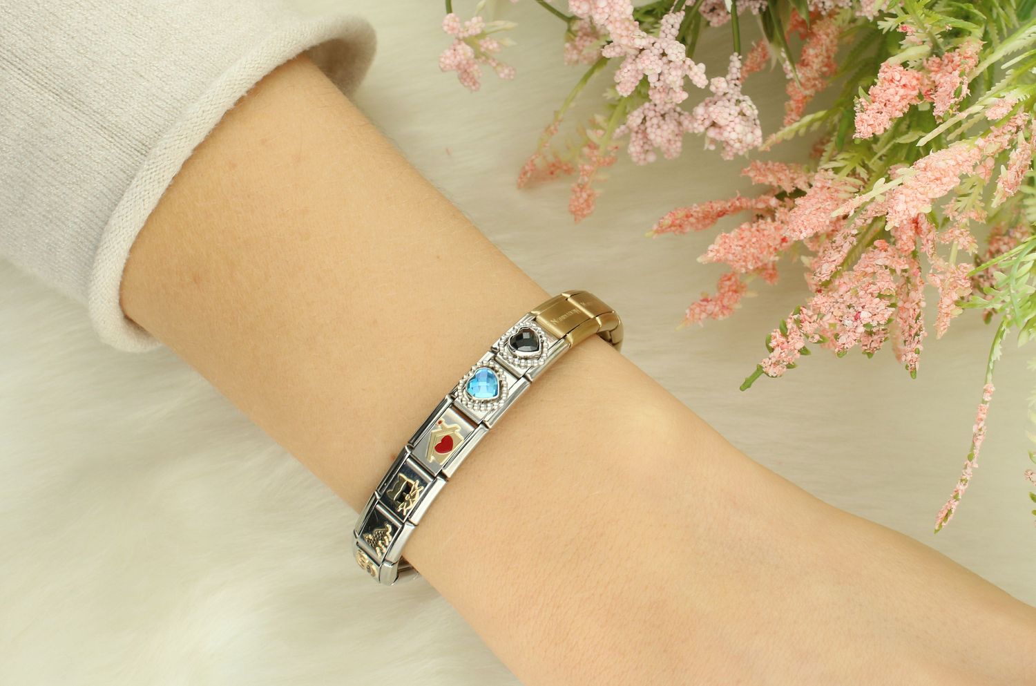 Nomination - Link 18K zawieszka złoto 'Domek z sercem' 030283 07 biżuteria nomination nomination zawieszki nomination baza.jpg